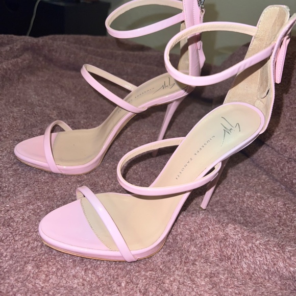 Giuseppe Zanotti Harmony - Picture 2 of 8